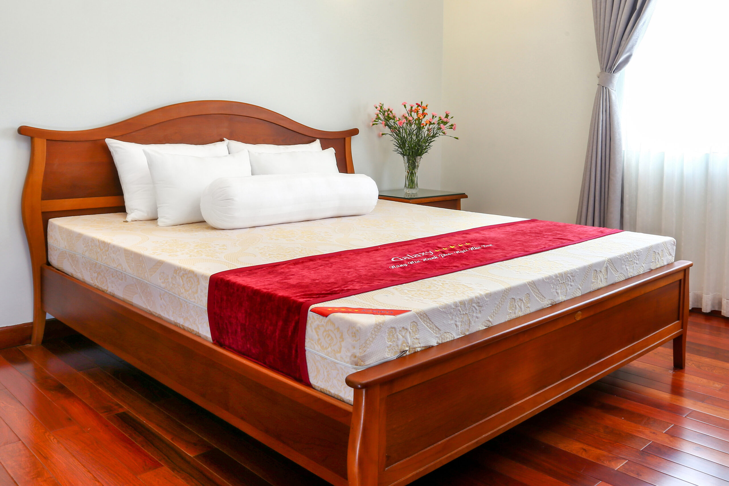 Nệm Cao Su Thiên Nhiên Galaxy R12 Plus